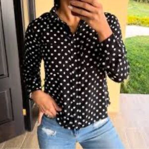 Fashion Nova Black and White Casual Button Down Shirt